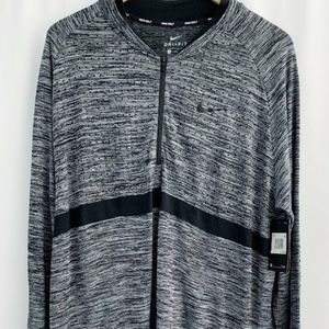 🔥 Nike Golf Half Zip Pullover 🔥